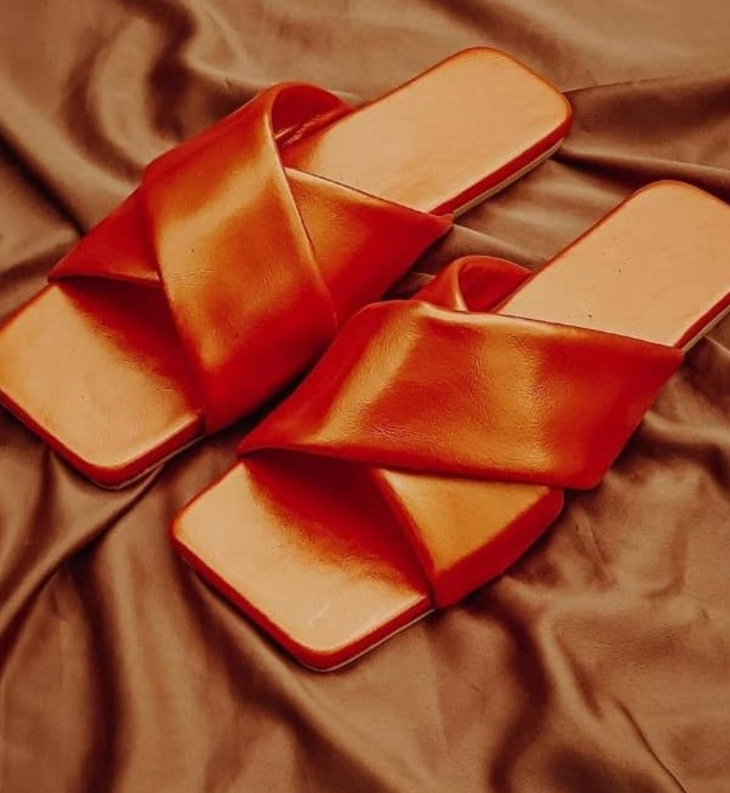 Lara Slides